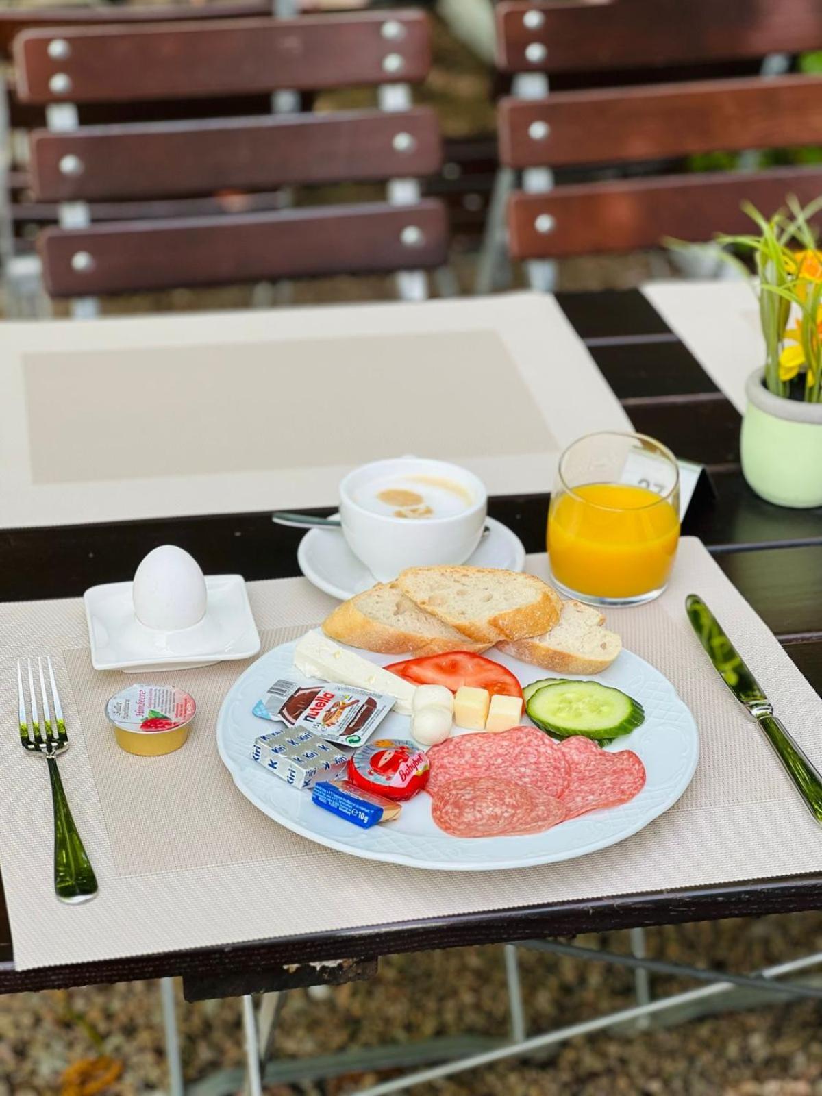 Hotel & Restaurant Krone Maerkt 바일암라인 외부 사진